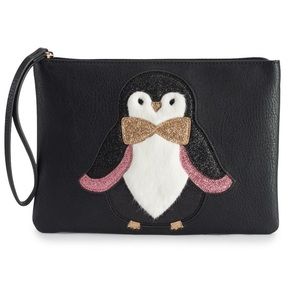 Adorable penguin wristlet